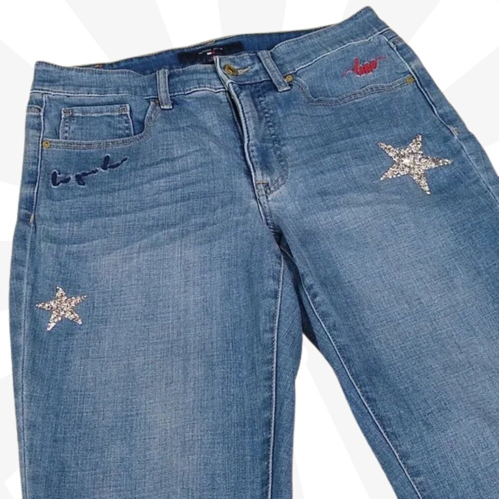 Tommy Hilfiger Tribeca Jeans Size 6 Straight Light Wash Rhinestone Embroidered